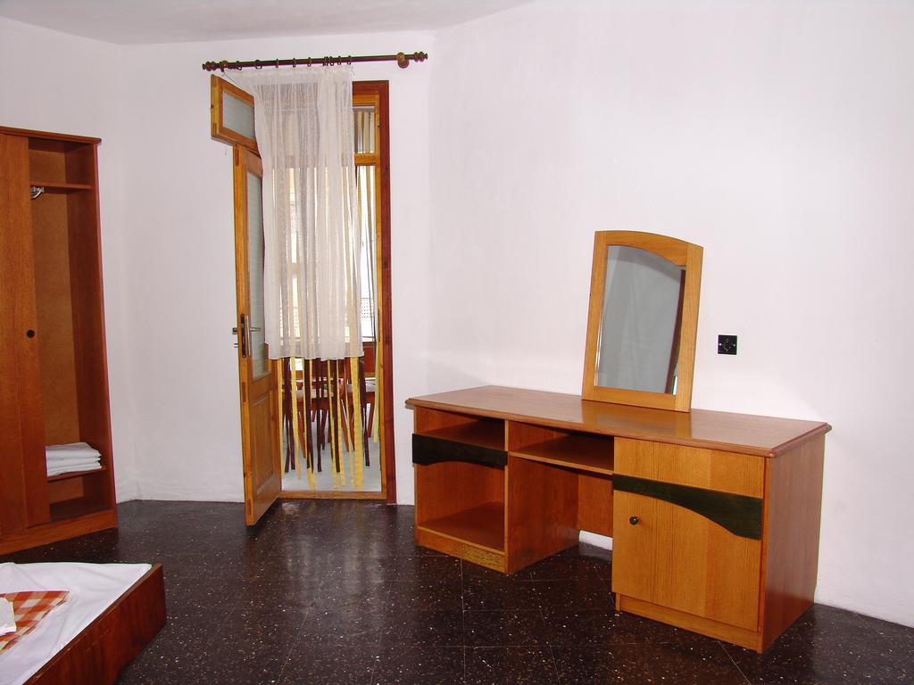 Petrovi Guest House Obzor Pokój zdjęcie